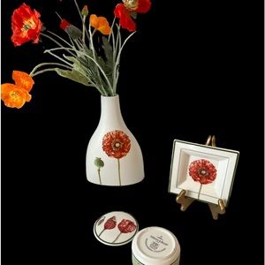 Villeroy and Bach  vase small plate and bowl